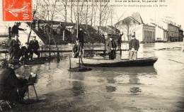 94 : Villeneuve St Georges :  La Crue De 1910 , On Repêche Les Meubles    ///  Ref. Mai 24 ///  N° 29.834 - Villeneuve Saint Georges