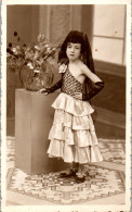 CP Carte Photo D'époque Photographie Vintage Enfant Déguisement Costume Flamenco - Autres & Non Classés