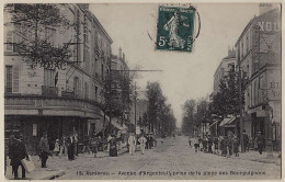 92 - B31540CPA - ASNIERES - Avenue Argenteuil Prise  Place Des Bourguignons - Parfait état - HAUTS-DE-SEINE - Asnieres Sur Seine