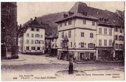 68 - B32375CPA - THANN - Place Saint Thiebault - Parfait état - HAUT-RHIN - Thann