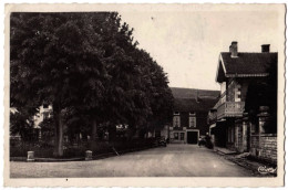 71 - B32207CPA - RULLY - Place Sainte Marie - Bon état - SAONE-ET-LOIRE - Autres & Non Classés