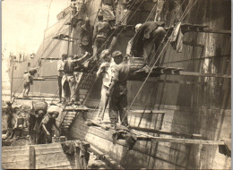 Photographie Photo Vintage Snapshot Anonyme Bateau Marin Marine - Schiffe