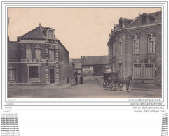 Cpa  Réf-JP-M- 076 (  Dép-80 à VILLERS-BRETONNEUX ) Av De La Gare , Jolie Calèche Et Son Cheval.- à Gauche Le CAFE-HOTEL - Villers Bretonneux