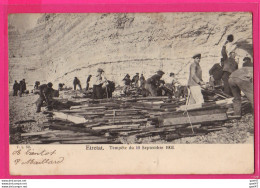 CPA (Réf: Z 4193)  ÉTRETAT  (76 SEINE MARITIME) Tempête Du 10 Septembre 1903 (animée) - Etretat