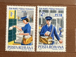 1982  MNH. Ziua Mărcii Poștale - Unused Stamps