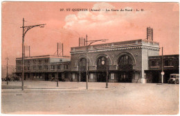 Frankreich, St. Quentin (Aisne), Bahnhof M. Hotel U. Oldtimern, Ungebr. Farb-AK - Andere & Zonder Classificatie