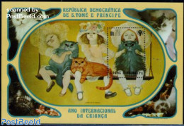 Sao Tome/Principe 1981 Cats S/s, Year Of The Child, Mint NH, Nature - Various - Cats - Year Of The Child 1979 - Sao Tome And Principe