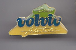 Pin's Volvic Réf   3700 - Bevande