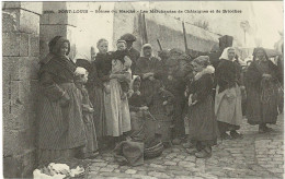 56 - PORT-LOUIS - Scènes Du Marché - Les Marchandes De Châtaignes Et De Brioches - Voyagée 1903 - Port Louis