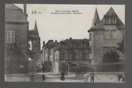 CPA - 19 - Brive - Musée Et Rue Docteur Massénat - Animée - Non Circulée - Brive La Gaillarde
