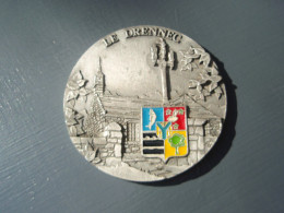 Médaille, Plaque LE DRENNEC N'EUS PESK HEB DREAN. Eglise-Calvaire - Contemporary Art