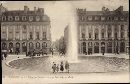 CPA Rennes Ille Et Vilaine, Place Du Palais Und Rue Bourbon - Autres & Non Classés