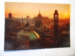 ITALY   POSTCARDS MILANO PANORAMA FREE SHIPPING AND OFFER 10% - Sonstige & Ohne Zuordnung