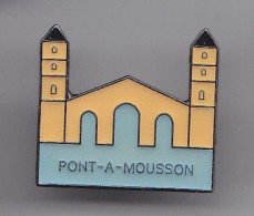 Pin's Pont à Mousson Réf 5823 - Steden