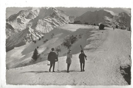Megève (74) : Arrivée De Skieurs Au Mont-D'Arbois En 1952 (animé) PF. - Megève