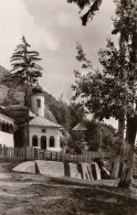 CÂMPULUNG MUSCEL - ARGES : MÂNASTIREA NAMAIESTI - CARTE VRAIE PHOTO / REAL PHOTO POSTCARD ~ 1960 - '965 (an842) - Roumanie