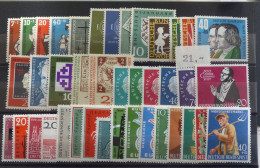 Bund Lot Postfrischer Marken MNH **  #6480 - Unused Stamps