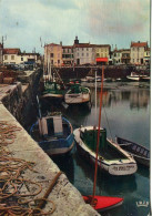 Cp A Saisir 17 Ile De Re Port De La Flotte Annees 1960 - Ile De Ré