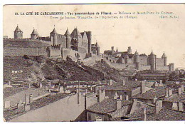 Cp A Saisir 11 Carcassonne Defenses Et Avant Porte Du Chateau - Carcassonne