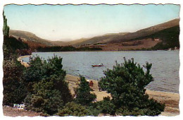 Cp A Saisir 07 Lac D Issarles Panorama Annees 1950 Couleur - Sonstige & Ohne Zuordnung