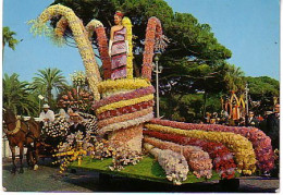 Cp A Saisir 06 Nice Carnaval  Bataille De Fleurs 1967 - Carnival