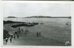 Cp A Saisir 35 Dinard Embarcadere Des Vedettes Blanches Editions Mesny Rennes Annees 1940 - Dinard