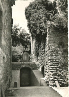 Cp A Saisir 26 Saint Restitut Fontaine Des Aveugles Photo Atzinger A Avignon - Sonstige & Ohne Zuordnung