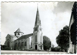 Cp A Saisir 77 Coulommiers La Nouvelle Eglise Annees 1950 - Coulommiers