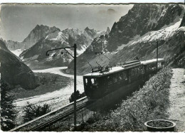 Cp A Saisir 74 Chamonix Mont Blanc Chemin De Fer Du Montenvers 1966 - Chamonix-Mont-Blanc