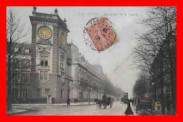 3 CPA (75) PARIS. Ministère De La Guerre / Boulevard Montmartre / Palais De L'Elysée. *9097 - Markten, Pleinen