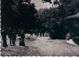 Cp A Saisir 91 Soisy Sur Seine N 8 Seminaire N.D. De L Hermitage Delassement Dans Le Parc Notre Dame De L Hermitage - Sonstige & Ohne Zuordnung