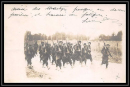 43278 Arrivée Des Martyrs Soldats Militaires Carte Postale Photo Postcard Guerre 1914/1918 War - Guerre 1914-18