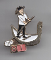 Pin's Shell  Italie Gondolier Réf 2999 - Brandstoffen