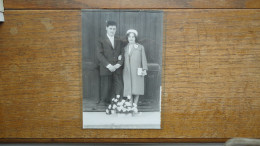 Montferrat : Isère , 15-3-1960 Mr Raymond Buisson Et Sa Jeune épouse éliane Charpennes - Lieux