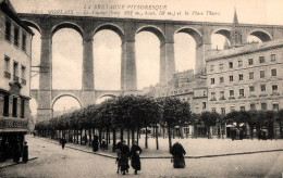 CPA 9804 La Bretagne Pittoresque MORLAIX "Le Viaduc Et La Place Thiers" (292m De Long. 58m Haut) Collec Waron St. Brieuc - Morlaix