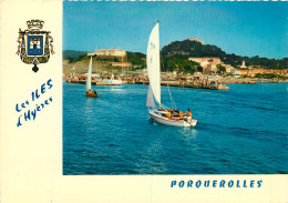 83* PORQUEROLLES  Le Port  (CPM 10x15cm)       RL19,0053 - Porquerolles