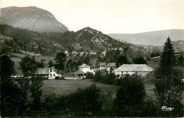 01* ST GERMAIN LES PAROISSES Village De Meyrieu  (CPSM 9x14cm)    RL19,0834 - Ohne Zuordnung