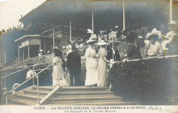 75* PARIS  Auteuil- Elegantes Tribune Rservee   RL38.0600 - Paris (16)