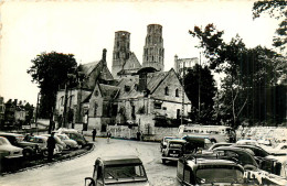 76* JUMIEGES  Les Ruines  (CPSM Format 9x14cm)     RL38.1335 - Jumieges