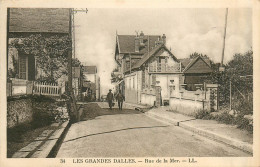 76* LES GRANDES DALLES Rue De La Mer      RL38.1068 - Autres & Non Classés