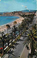 06 - Cannes - La Plage Et Le Boulevard De La Croisette - Au Fond Le Suquet - CPM - Voir Scans Recto-Verso - Cannes