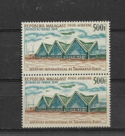 MADAGASCAR  PA 105  X 2 * *     NEUFS SANS CHARNIERE - Madagascar (1960-...)