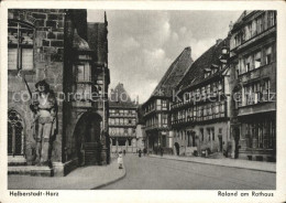 71926436 Halberstadt Roland Am Rathaus Halberstadt - Halberstadt