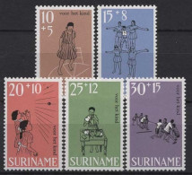 Surinam 1968 Voor Het Kind 548/552 Postfrisch - Suriname