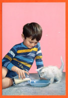 Animal CHAT  Avec Enfant Gamelle Lait Carte Vierge TBE - Katzen