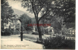 CPA URIAGE - UN COIN DU PARC ET LES VILLAS - Uriage