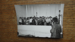 Les Abrets Où Environs : Isère , ( Années 50-60 ) Spectacle Des Enfants  ( Photo 14,5x10,5 Cm ) - Lieux