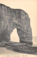 76-ETRETAT-N°511-E/0321 - Etretat