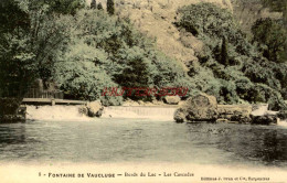 CPA FONTAINE DE VAUCLUSE - BORDS DU LAC - LES CASCADES - Other & Unclassified