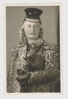 Stylish Woman With Animal Print Coat, Portrait, Vintage 1930s Orig Photo 8.6x13.5cm. (68365) - Anonyme Personen